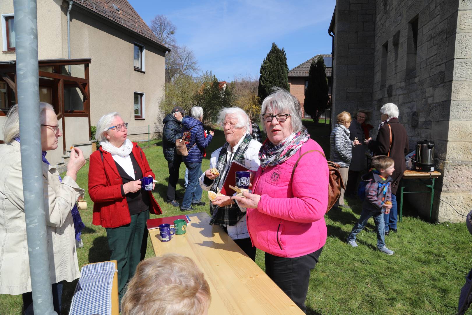 Osterfestgottesdienst mit Osteraktionen