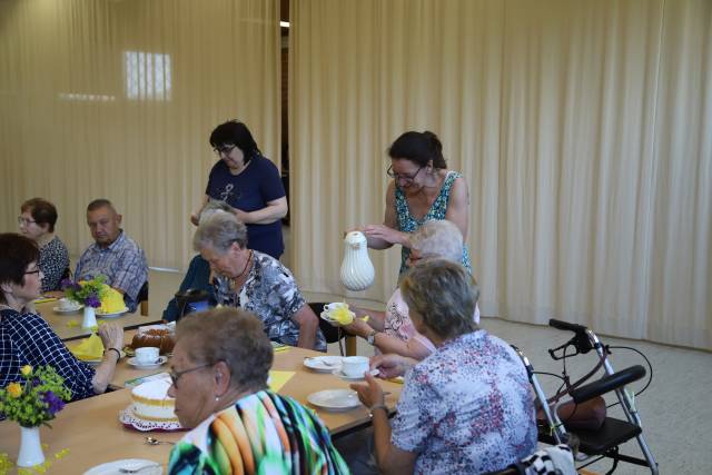 Geburtstagskaffee der Senioren in Weenzen