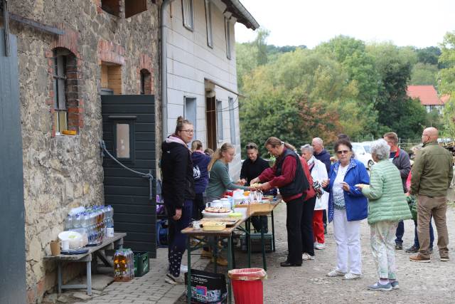 Ökumenisches Erntedankfest in der Reithalle in Coppengrave