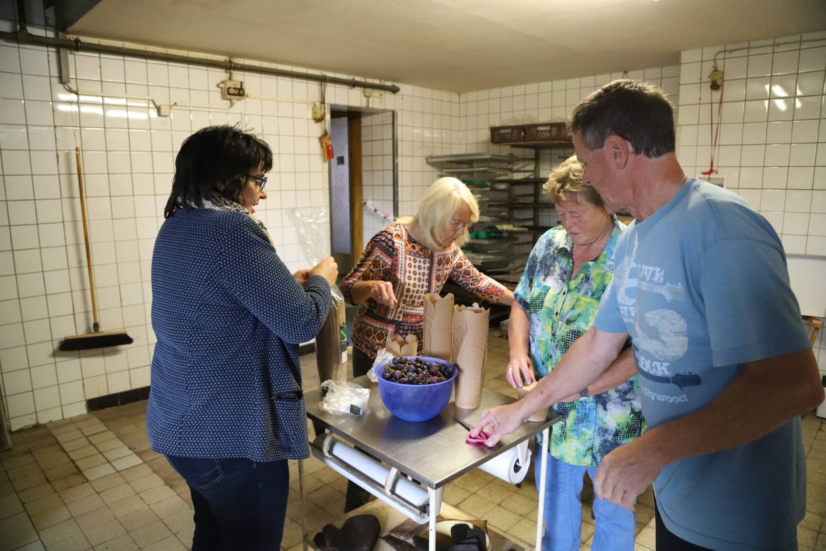 Ökumenisches Erntedankfest in der Reithalle in Coppengrave