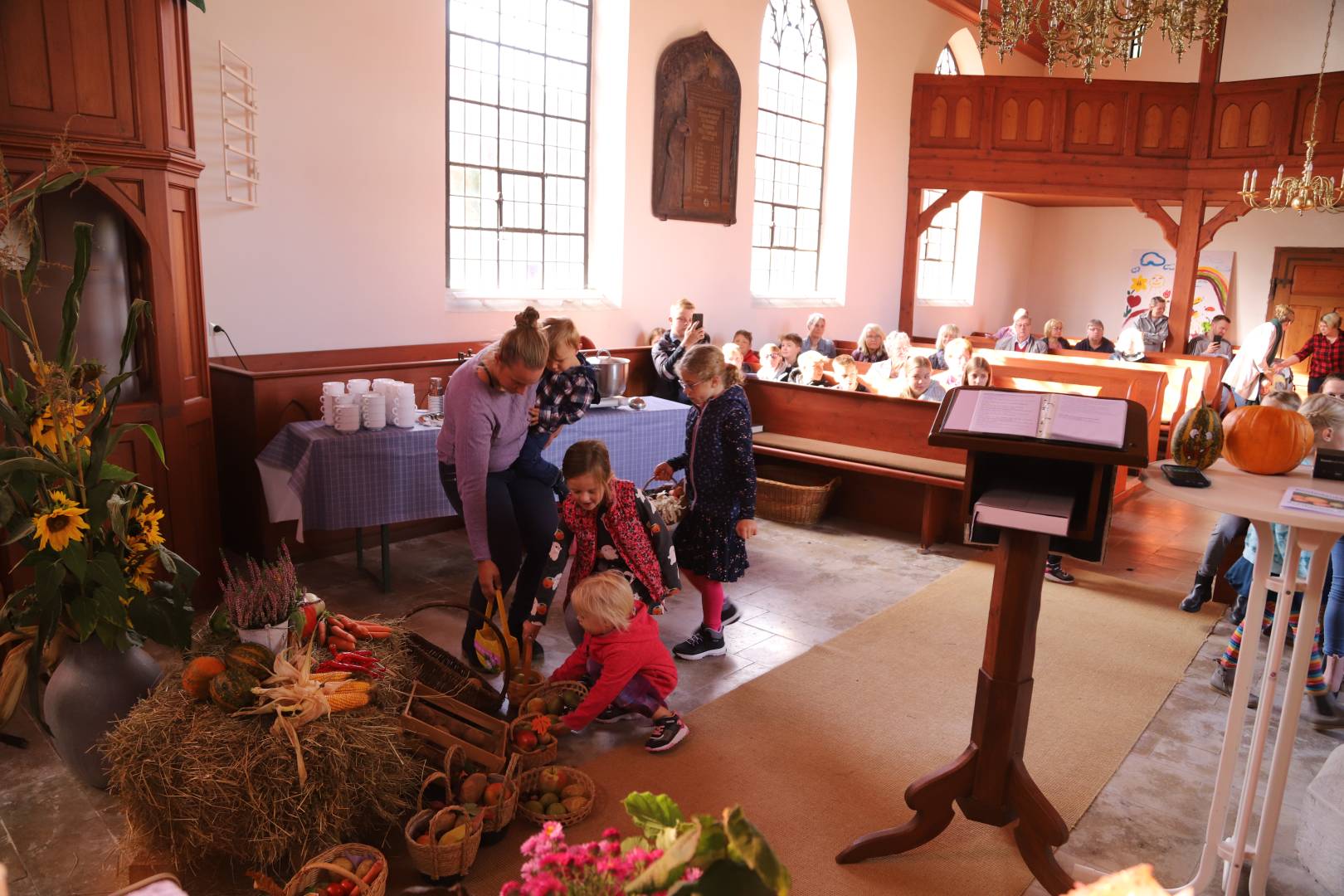 Erntedankfest in der St. Maternuskapelle in Weenzen