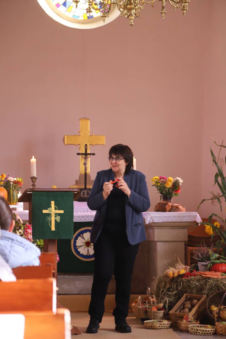 Erntedankfest in der St. Maternuskapelle in Weenzen