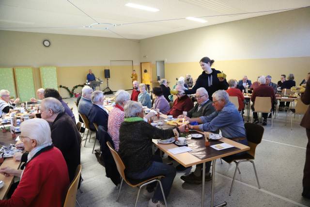 Weihnachtsfeier der Senioren in der Begegnungsstätte in Coppengrave