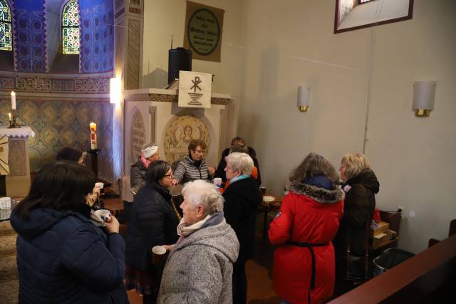 2. Winterkirche: "Der gestiefelte Kater"