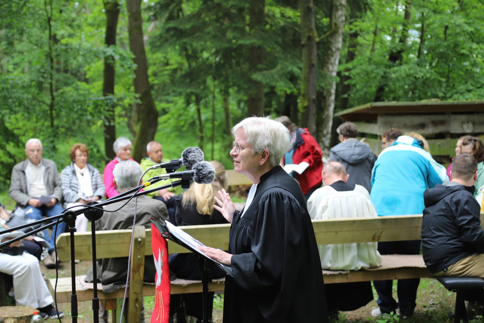 Ökumenischer Pfingstgottesdienst an der Köhlerhütte