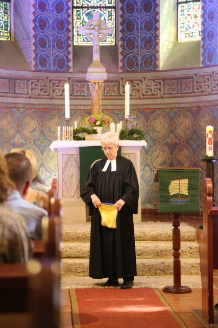 Taufe von Emily Kusch in der St. Franziskuskirche