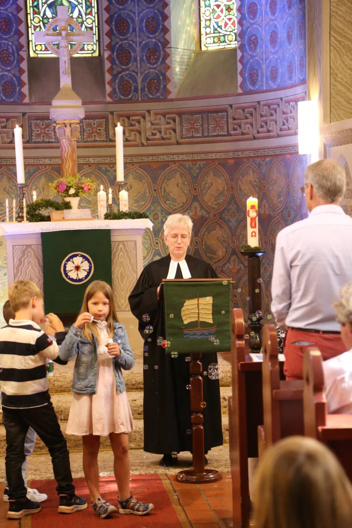 Taufe von Emily Kusch in der St. Franziskuskirche