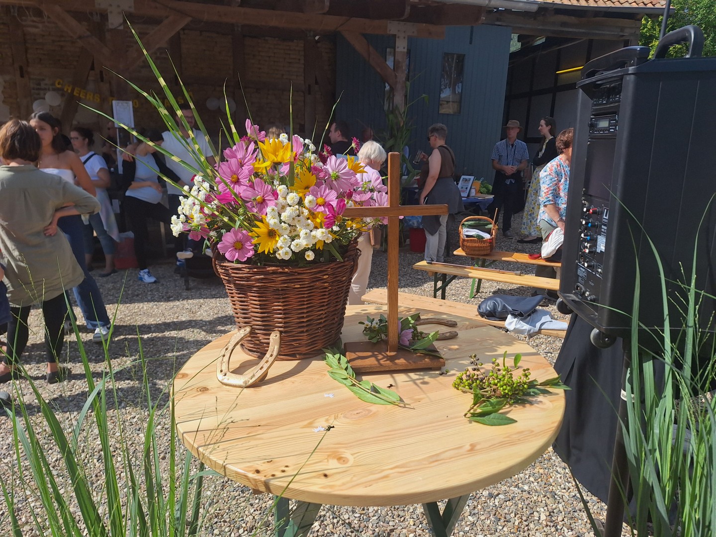 Impressionen von der Andacht zum Reitstalljubiläum mit Pferdesegnung