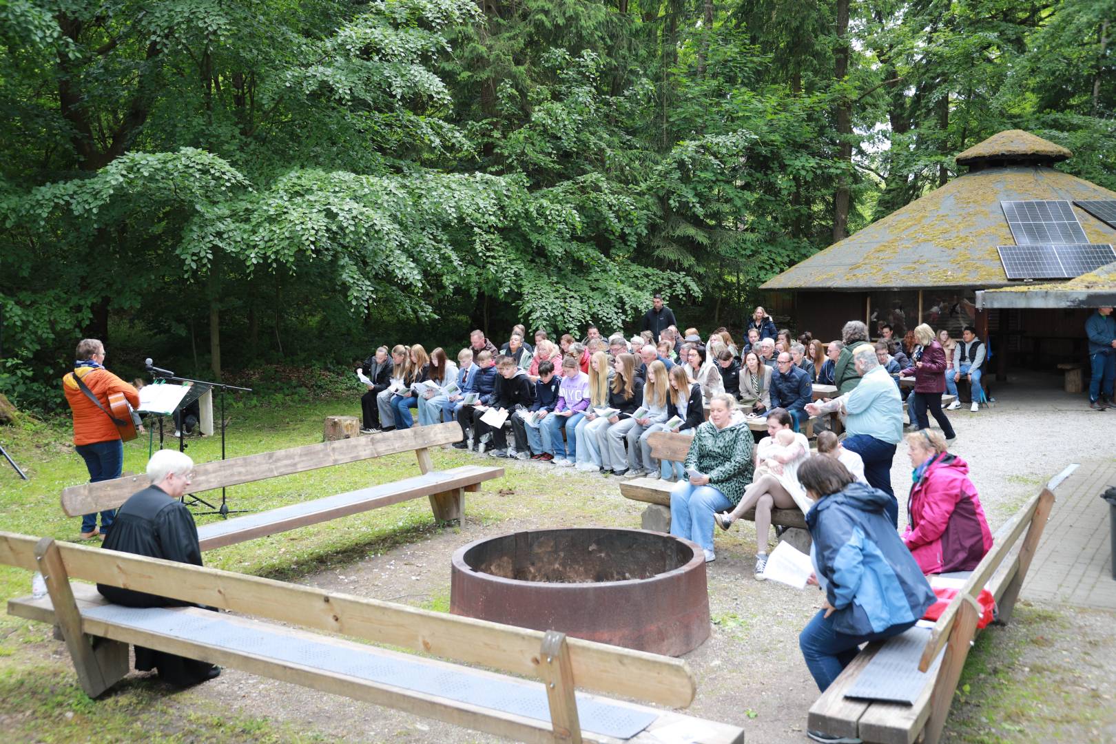Begrüßungsgottesdienst an der Köhlerhütte