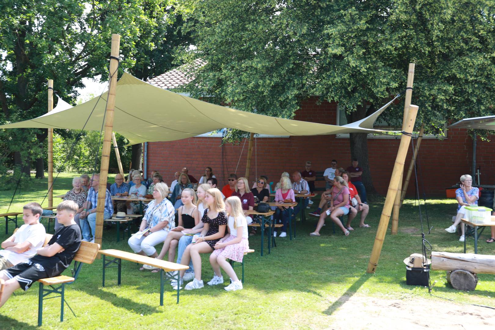 Sommerkirche in Weenzen