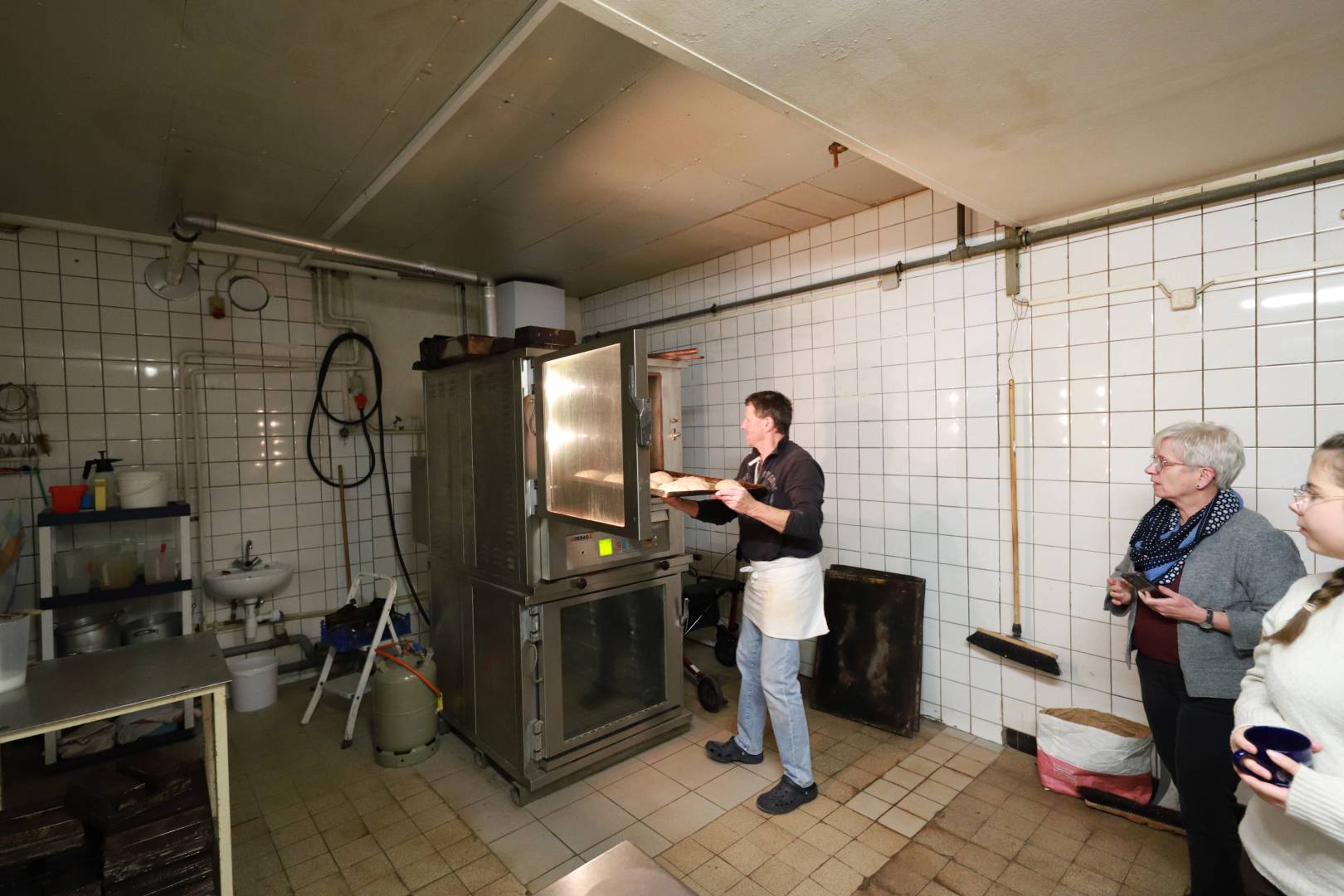 Unsere Konfirmanden backen Brot